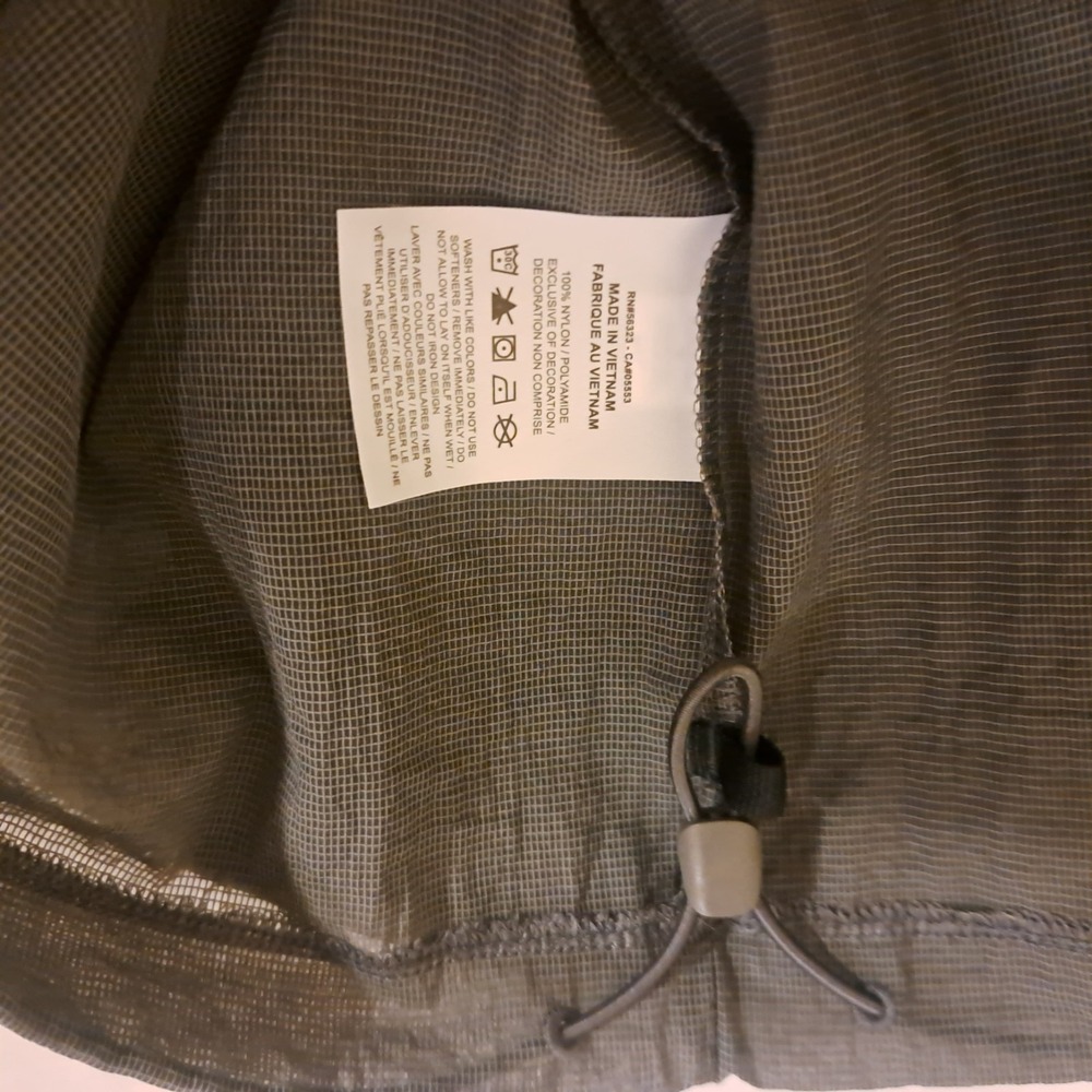 Nike Tech Pack Woven Mesh Pullover Hoodie Lightweight FN2632 068 Medium NWT $130 - Picture 10 of 11